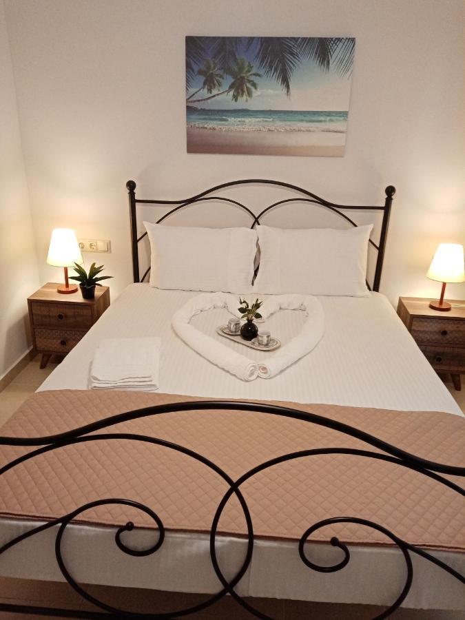 Appartement Roses 2 à Skala Sotiros Extérieur photo