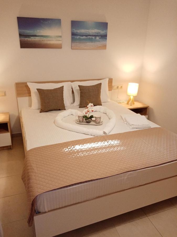 Appartement Roses 2 à Skala Sotiros Extérieur photo