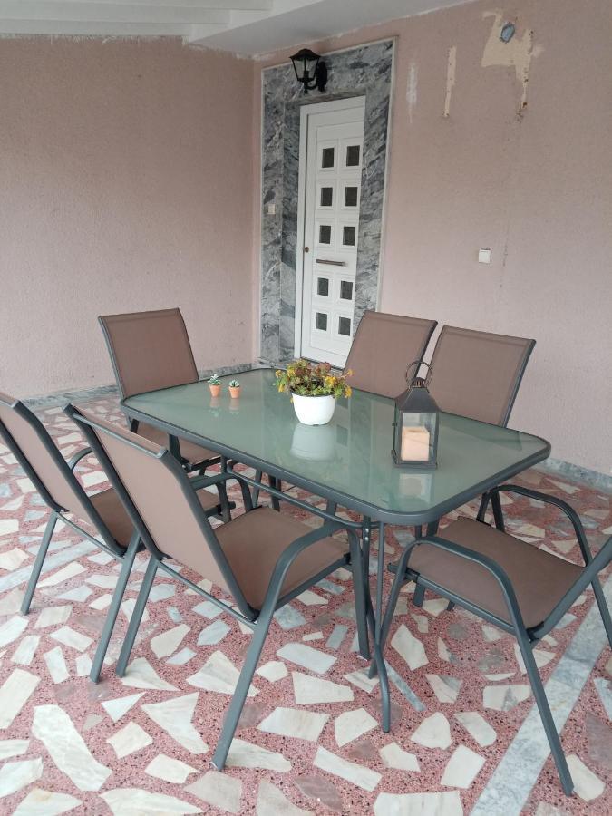 Appartement Roses 2 à Skala Sotiros Extérieur photo